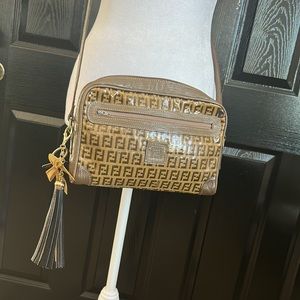 Vintage RARE Authentic FENDI crossbody